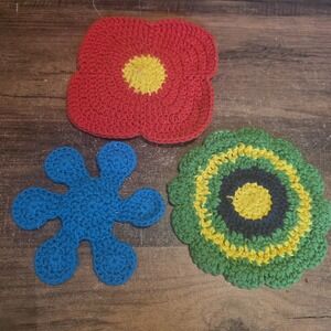 Ikea LUSY Lot of 3 Patches 100% Cotton Sewing Quilting‎ Crafts Crocheted Flowers